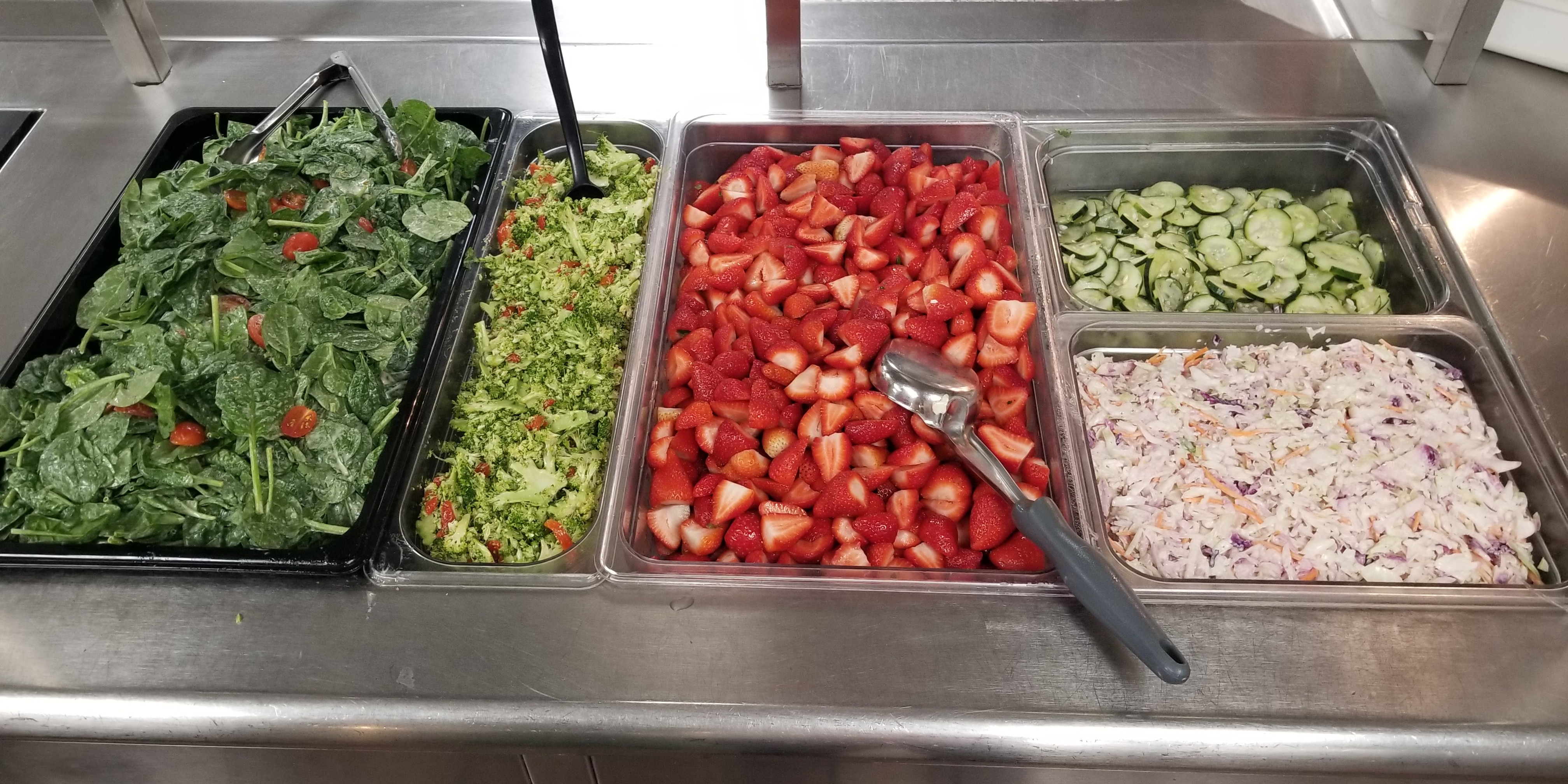 School District Relies on Hobart for FromScratch Meals